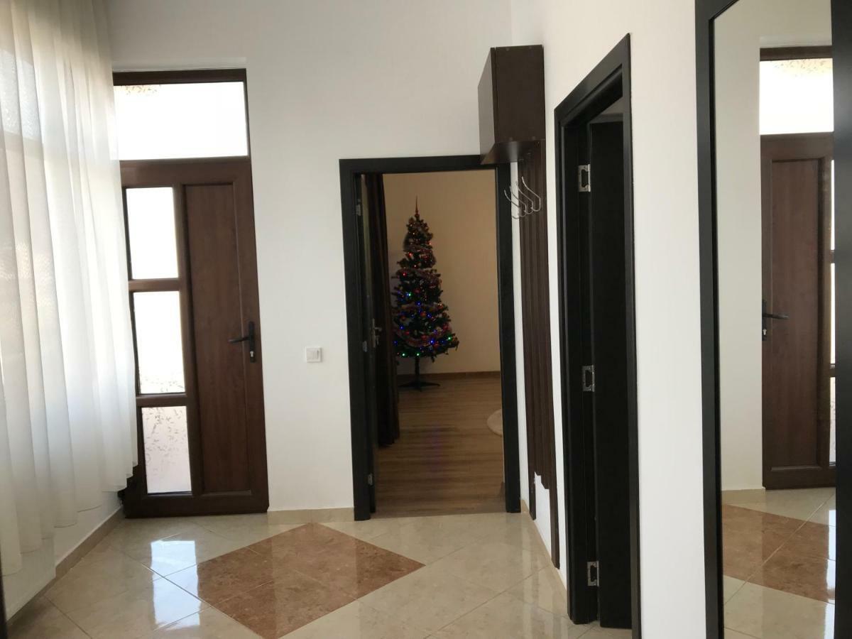 Casa Pricas Villa Moieciu de Jos Bagian luar foto