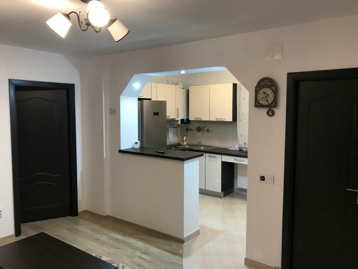 Casa Pricas Villa Moieciu de Jos Bagian luar foto