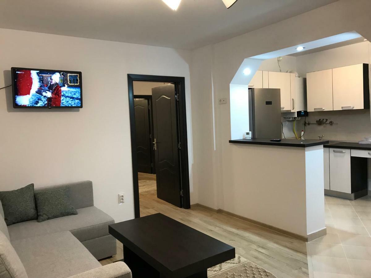 Casa Pricas Villa Moieciu de Jos Bagian luar foto