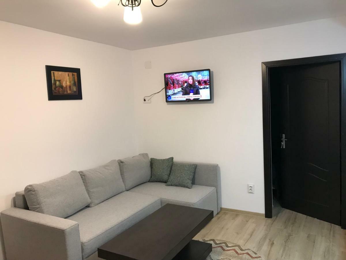 Casa Pricas Villa Moieciu de Jos Bagian luar foto