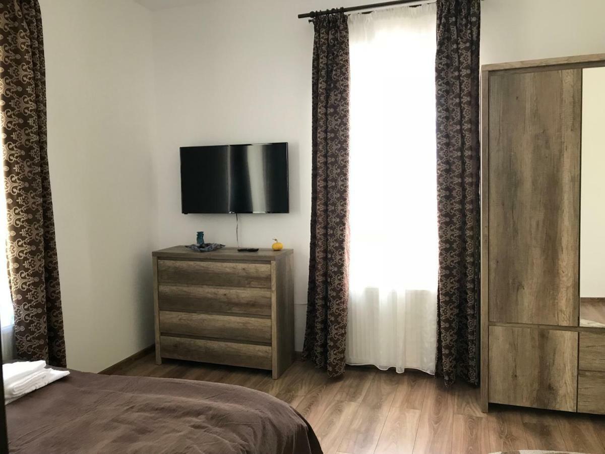 Casa Pricas Villa Moieciu de Jos Bagian luar foto